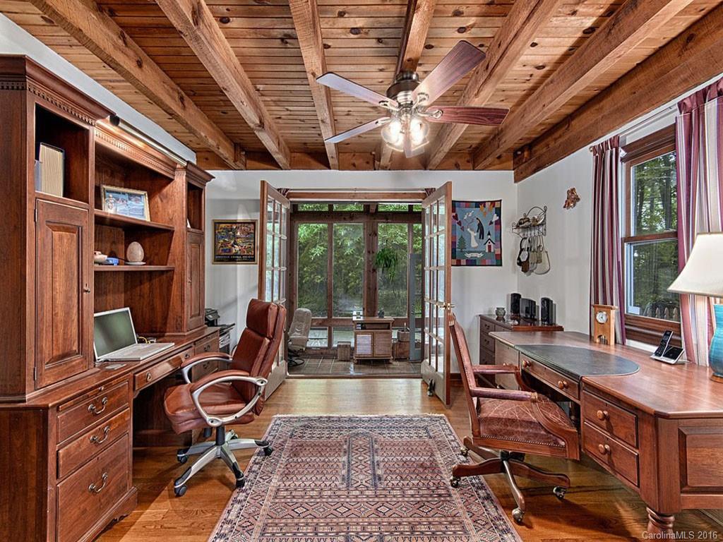 186 Merrills Chase Road Asheville NC 28803
