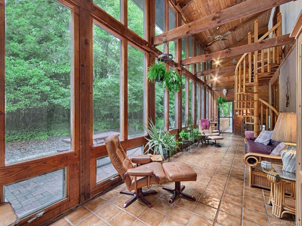 186 Merrills Chase Road Asheville NC 28803