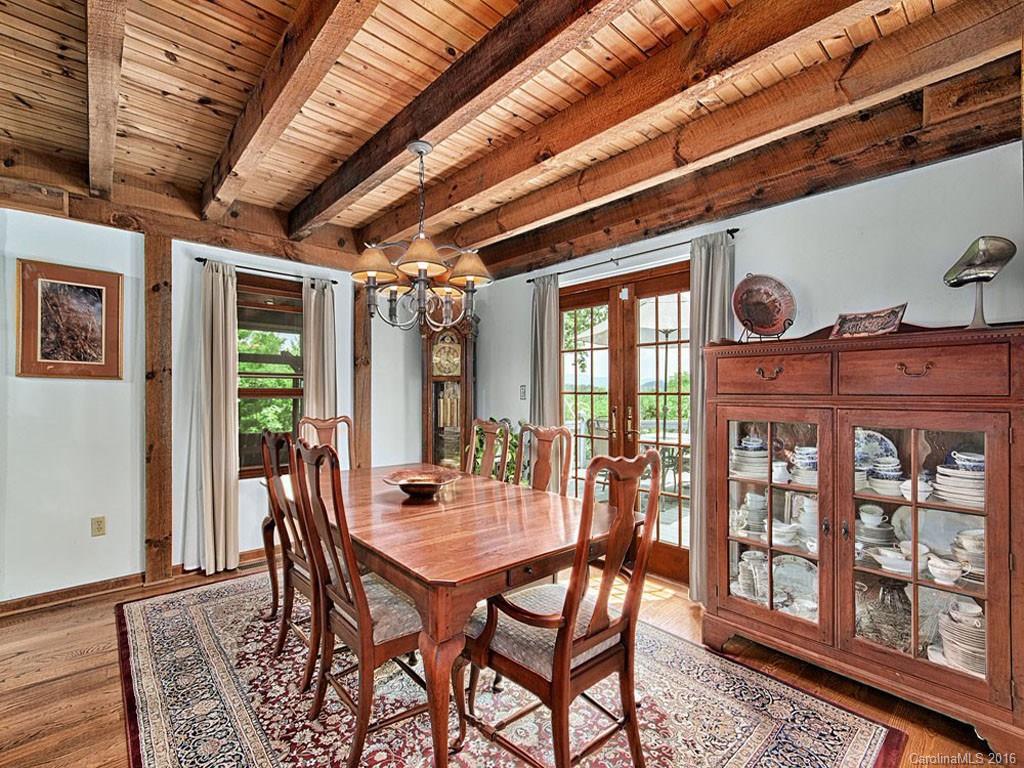 186 Merrills Chase Road Asheville NC 28803