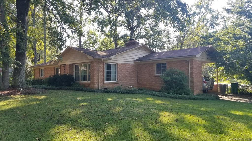 1833 Lansdale Drive Charlotte NC 28205