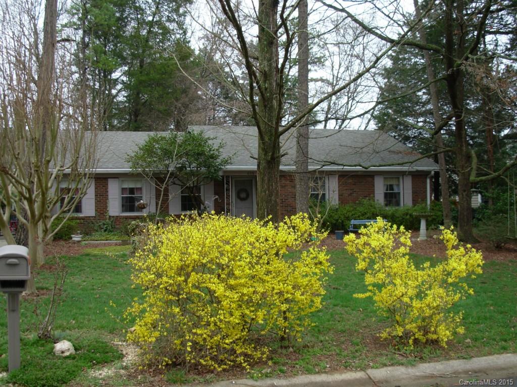 6316 Farmstead Drive Charlotte NC 28227