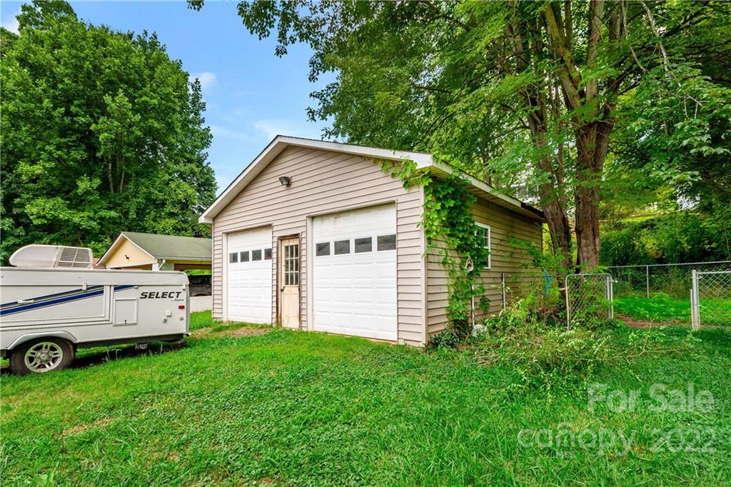 240 Monte Vista Road Candler NC 28715