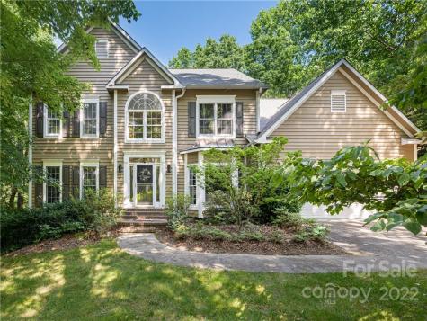 341 Red Fox Circle Asheville NC 28803
