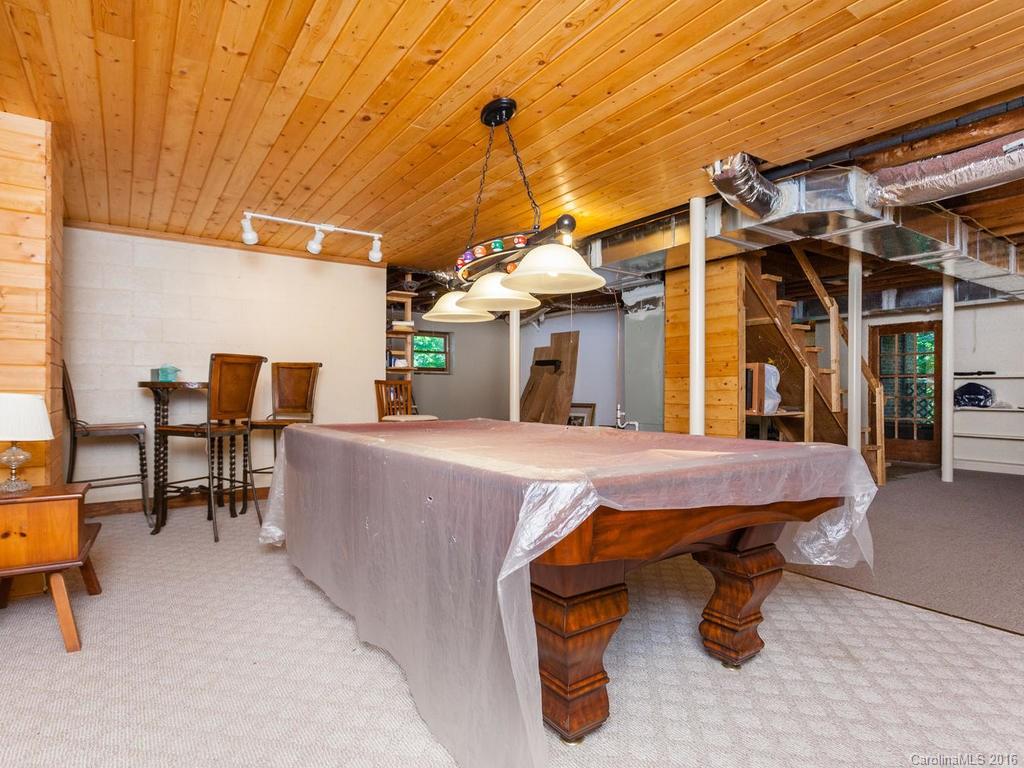 432 Reservoir Road Burnsville NC 28714