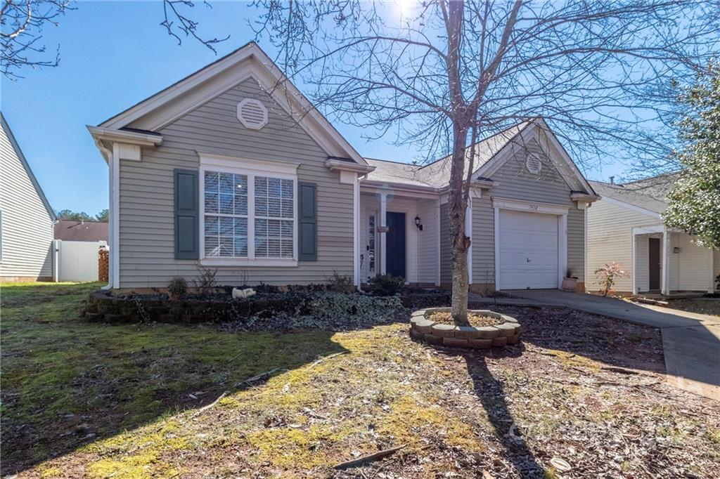 7438 Stone Mountain Court Charlotte NC 28262
