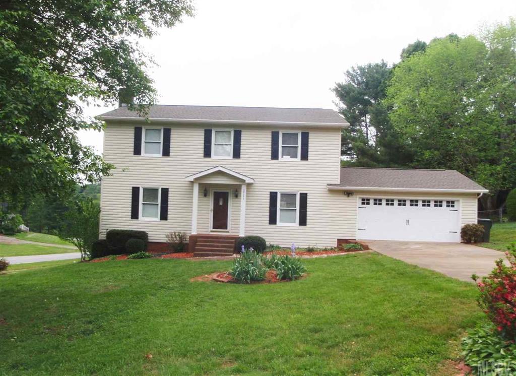 3711 9th Street Drive NE Hickory NC 28601