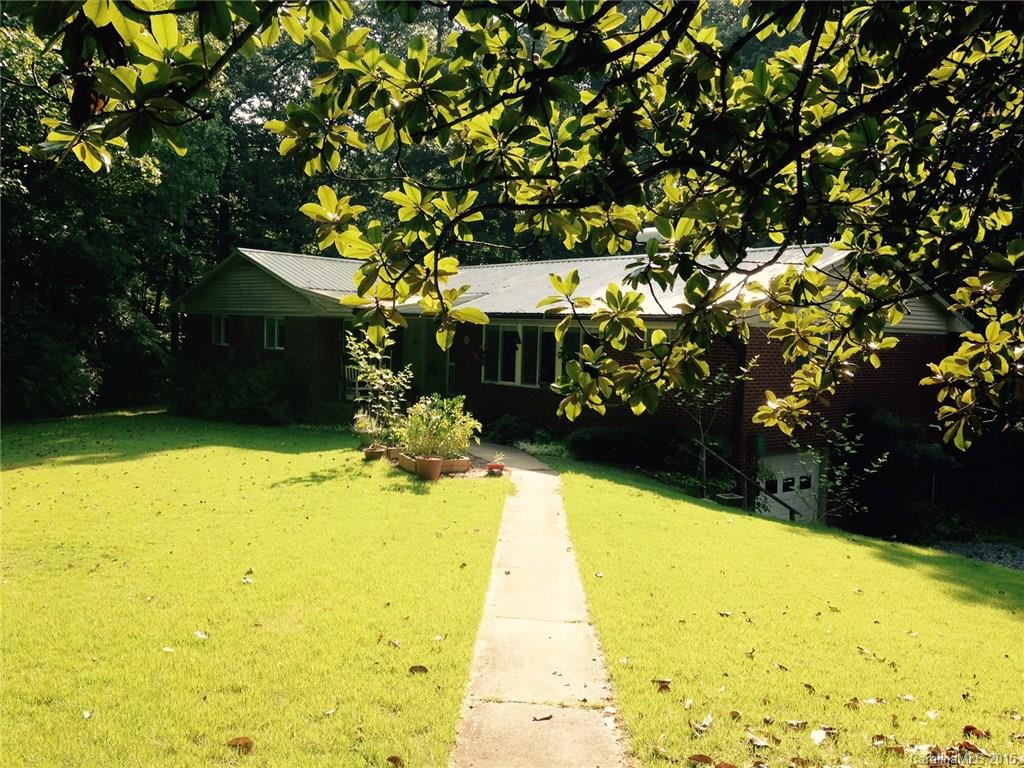 99 Badgers Ridge Brevard NC 28712