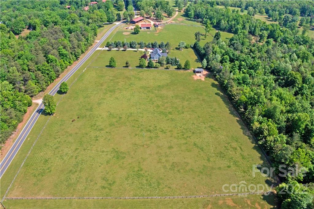 991 Golf Course Road Columbus NC 28722