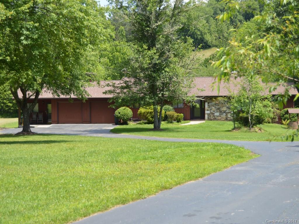 5 Mallard Circle Mills River NC 28759