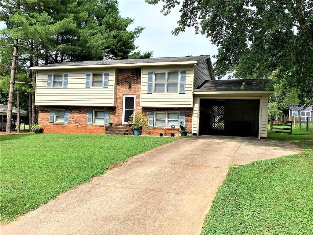 2164 Chatham Street Newton NC 28658