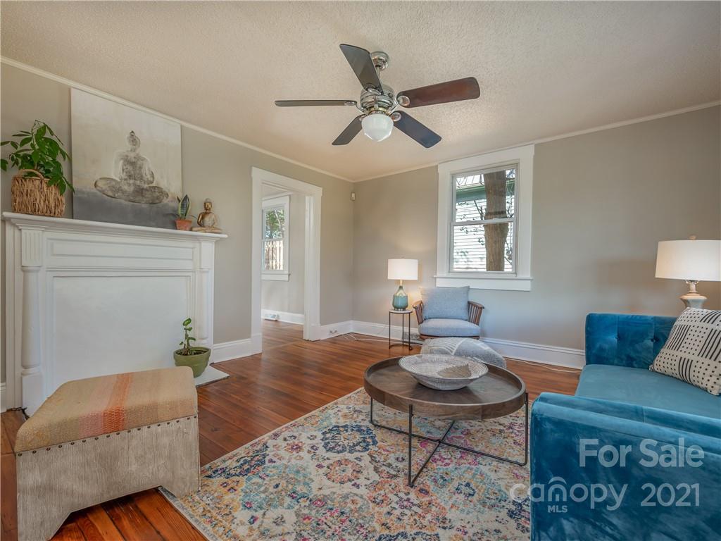 67 Ora Street Asheville NC 28801