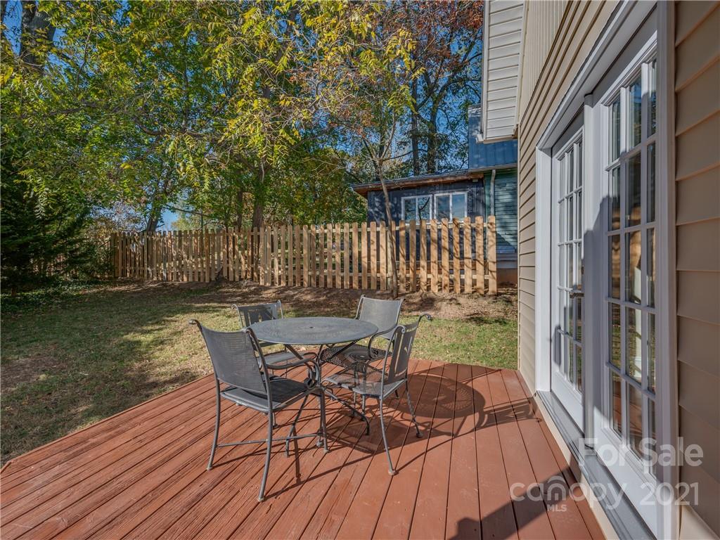 67 Ora Street Asheville NC 28801