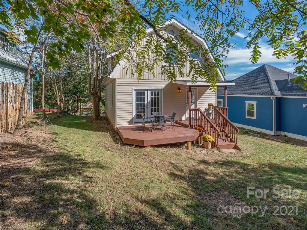 67 Ora Street Asheville NC 28801