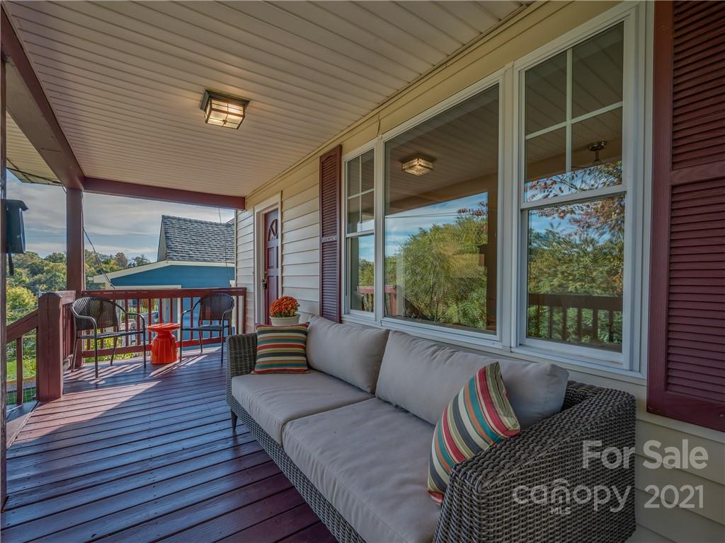 67 Ora Street Asheville NC 28801