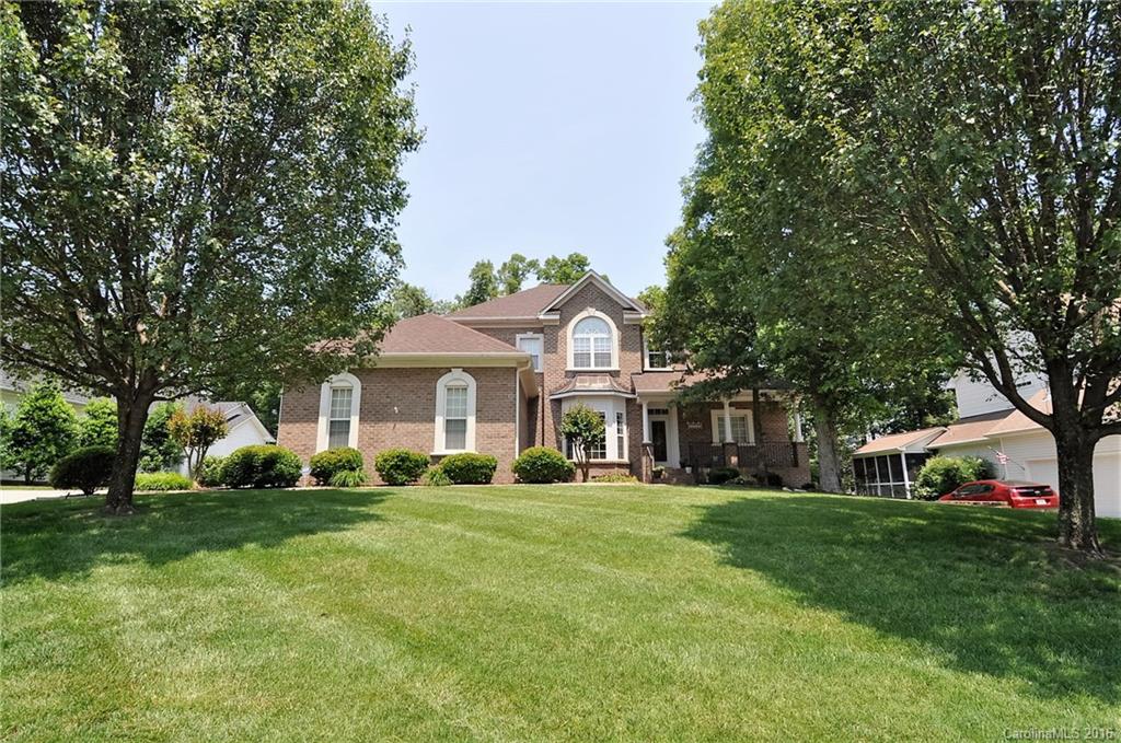 1730 Turning Leaf Court Charlotte NC 28262