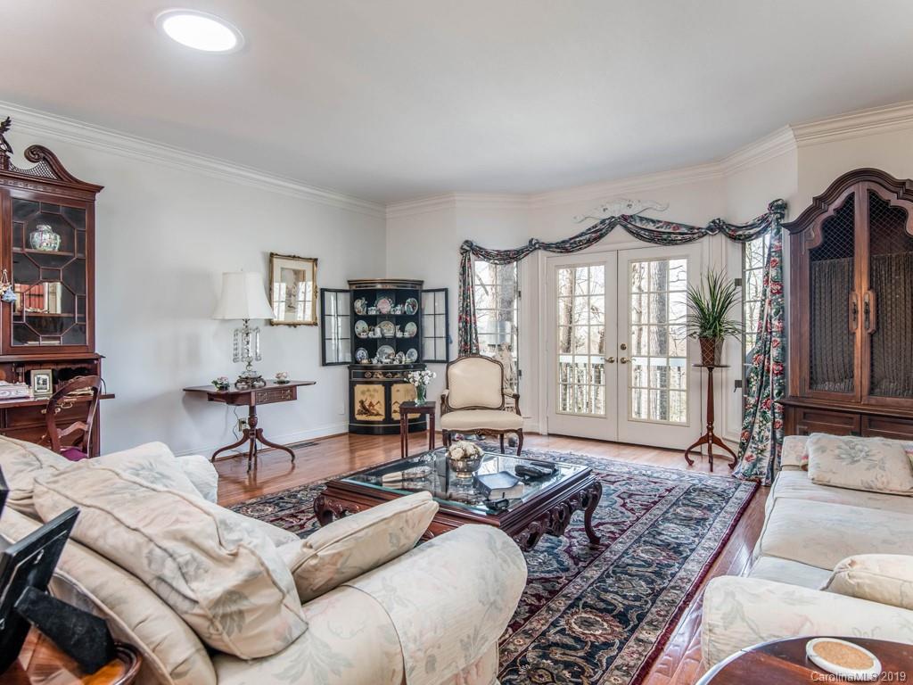 113 Galloway Drive Asheville NC 28803