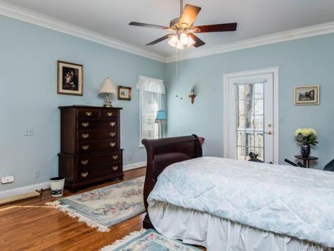 113 Galloway Drive Asheville NC 28803