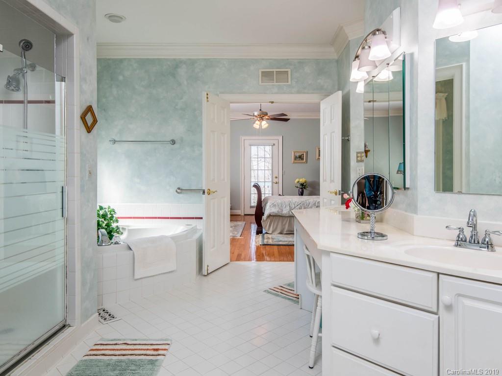 113 Galloway Drive Asheville NC 28803