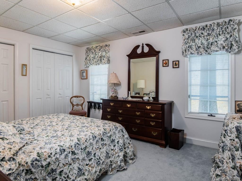 113 Galloway Drive Asheville NC 28803