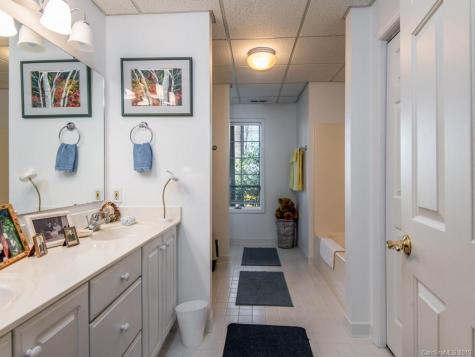113 Galloway Drive Asheville NC 28803