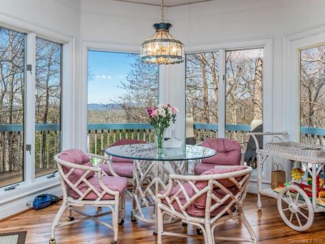 113 Galloway Drive Asheville NC 28803
