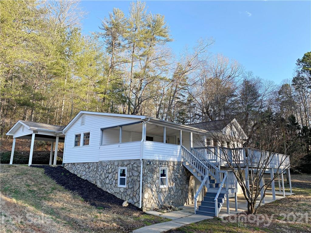 3850 55th Avenue NE Hickory NC 28601