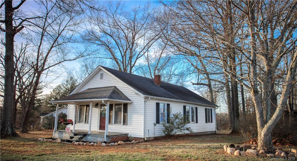 226 Toms Lake Road Forest City NC 28043