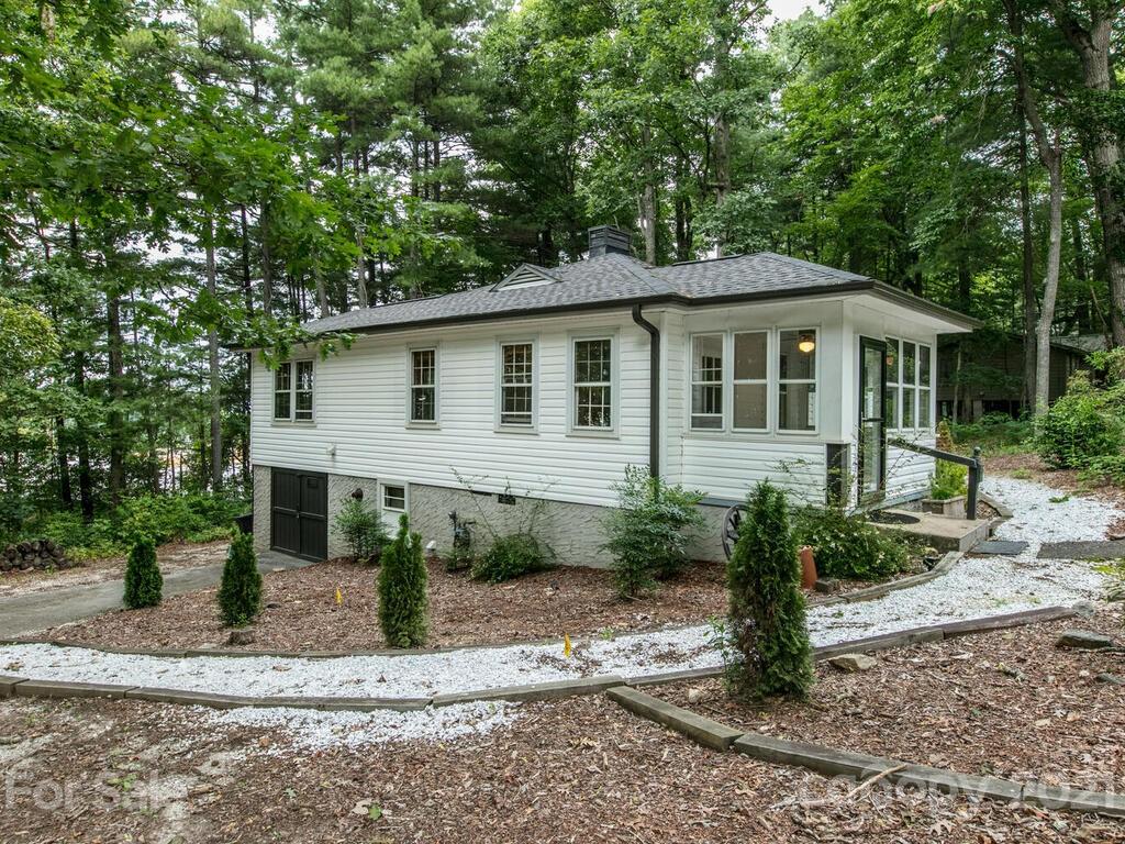 20 Spruce Drive Arden NC 28704