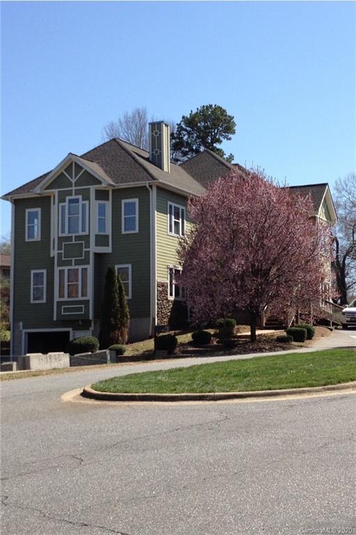 2910 6th Street Ne Hickory NC 28601