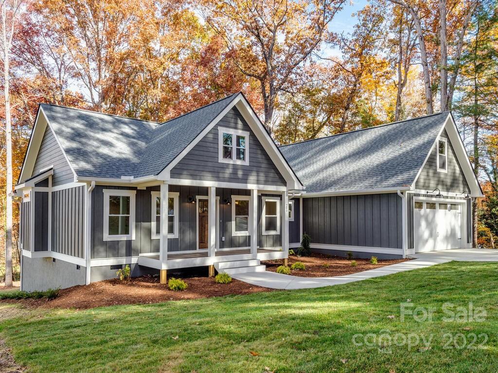 280 Justice Ridge Road Candler NC 28715