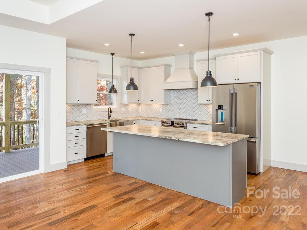 280 Justice Ridge Road Candler NC 28715
