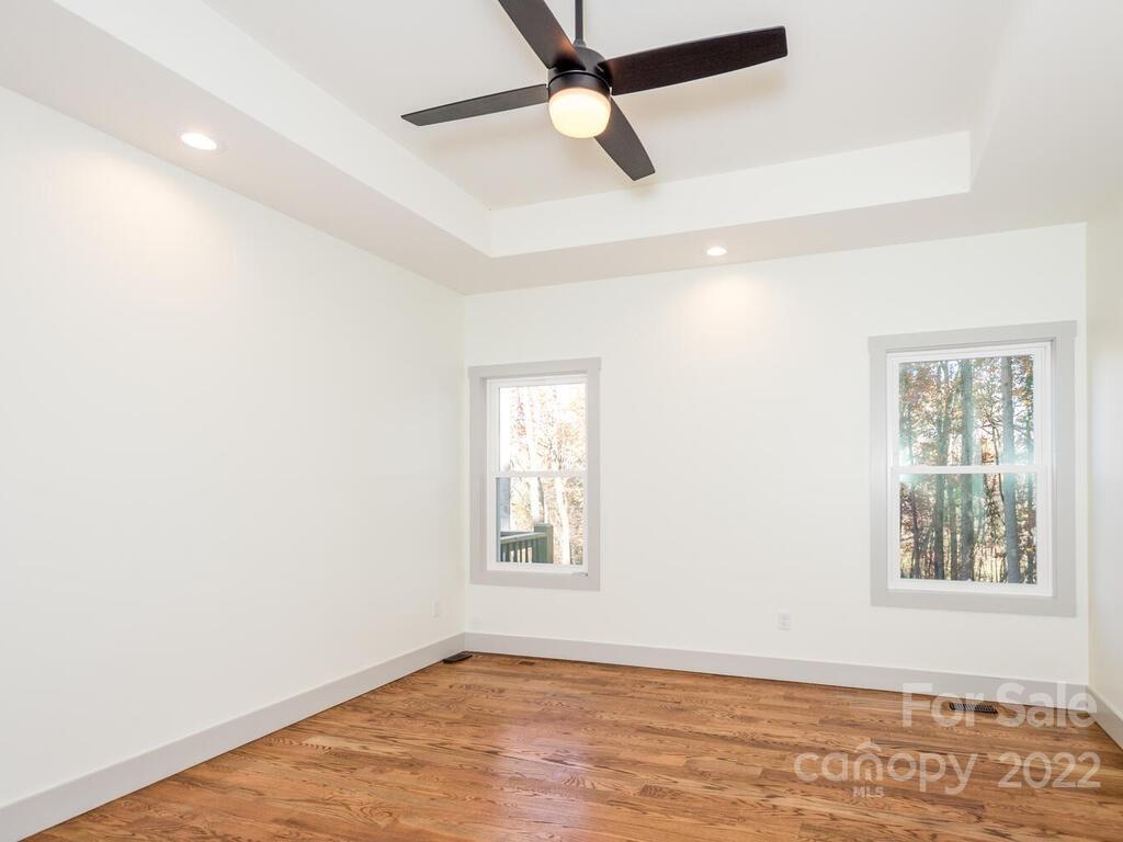 280 Justice Ridge Road Candler NC 28715