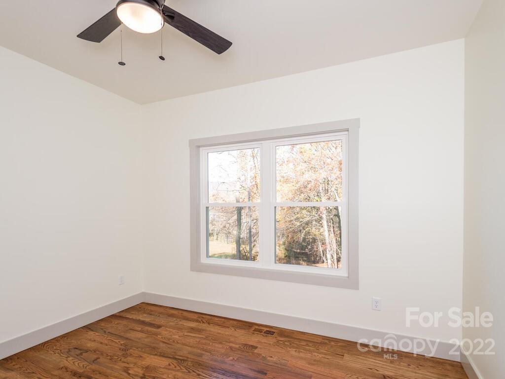 280 Justice Ridge Road Candler NC 28715