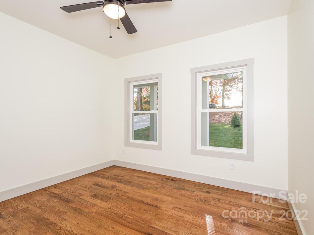 280 Justice Ridge Road Candler NC 28715