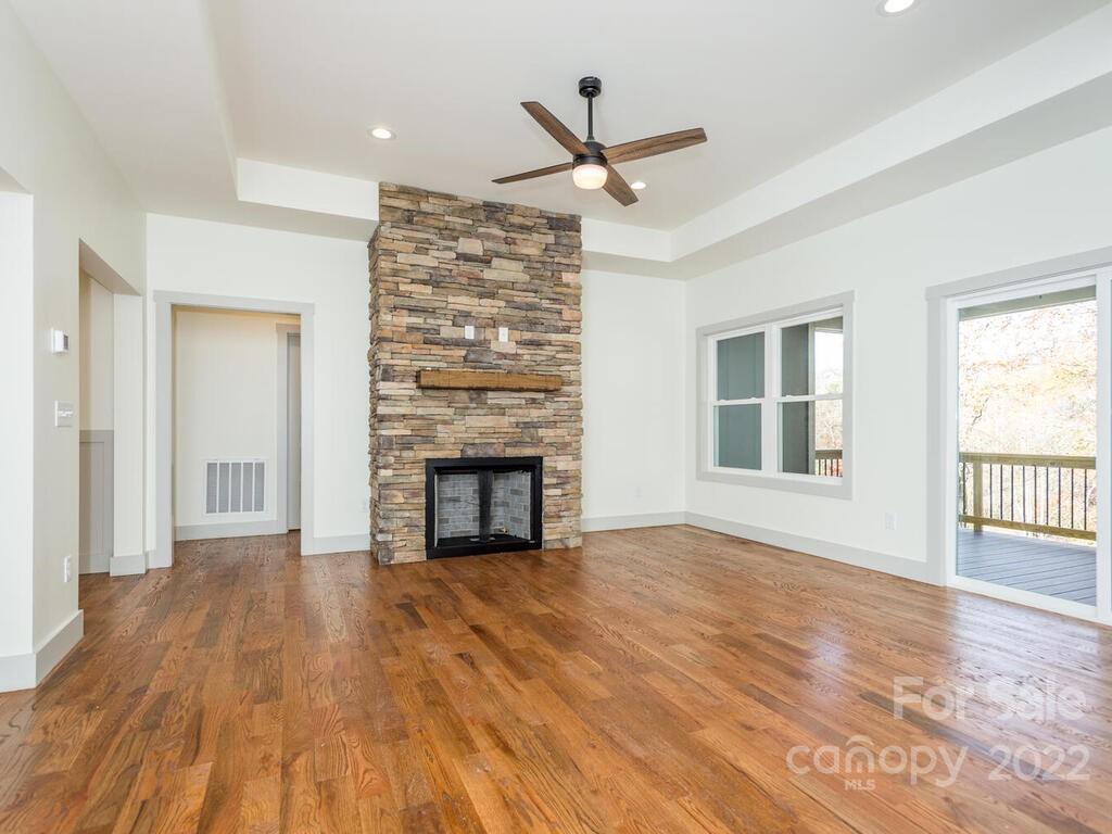 280 Justice Ridge Road Candler NC 28715
