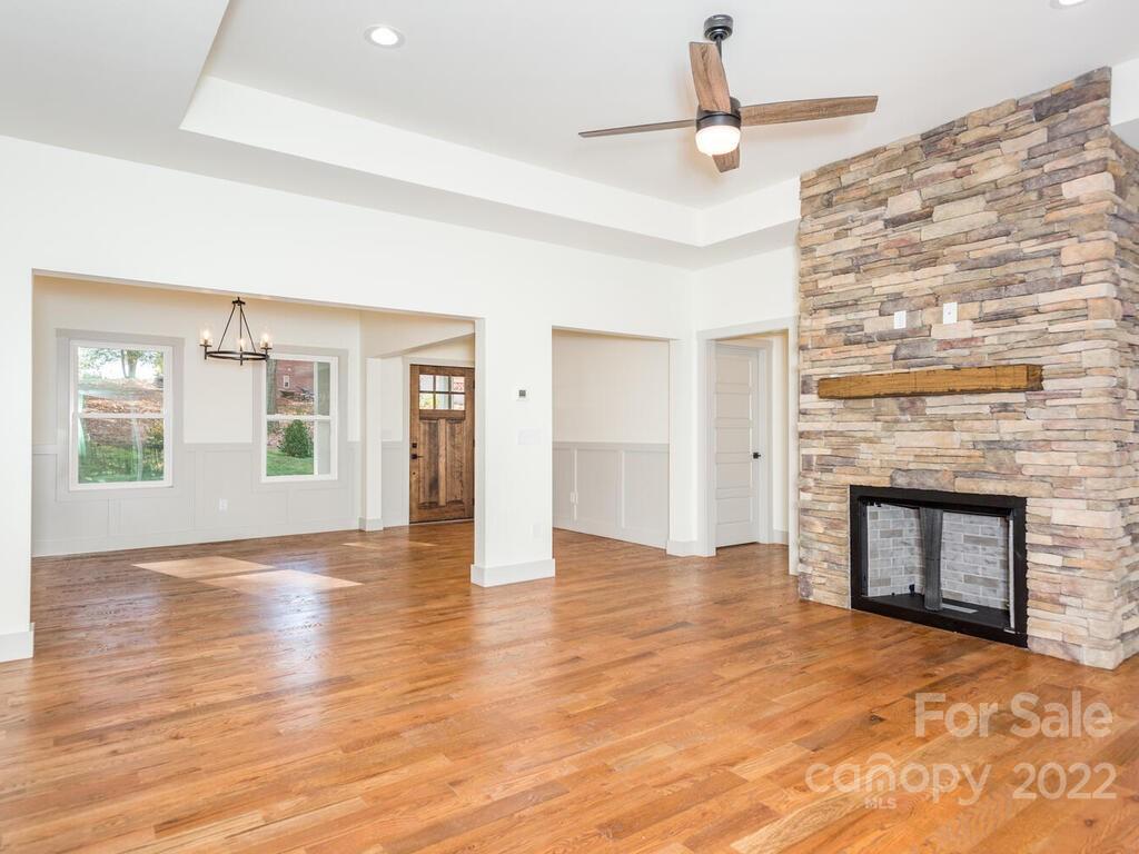 280 Justice Ridge Road Candler NC 28715