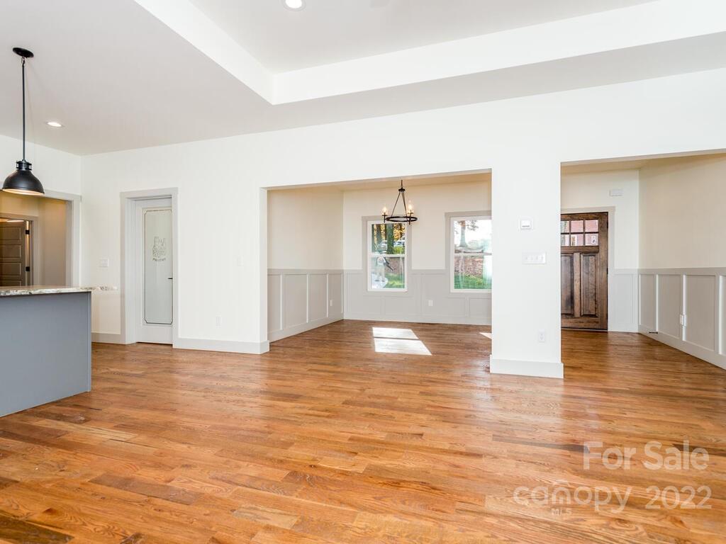 280 Justice Ridge Road Candler NC 28715