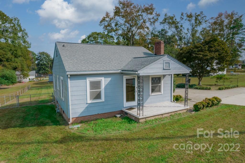 1744 Davis Park Road Gastonia NC 28052