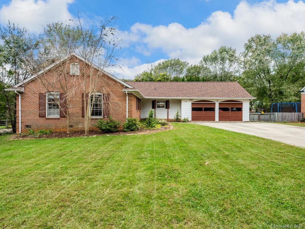 104 Bent Creek Ranch Road Asheville NC 28806