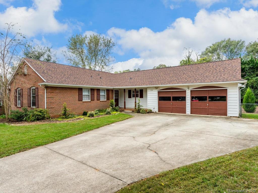 104 Bent Creek Ranch Road Asheville NC 28806