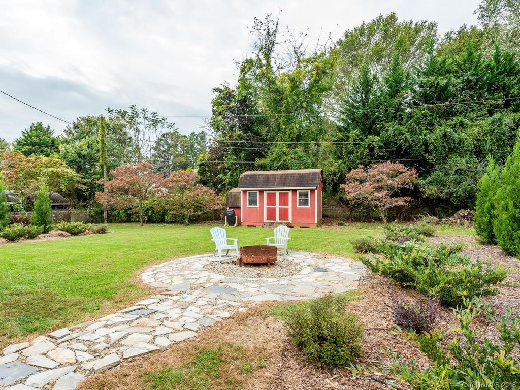 104 Bent Creek Ranch Road Asheville NC 28806