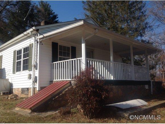 1086 East Street Waynesville NC 28786
