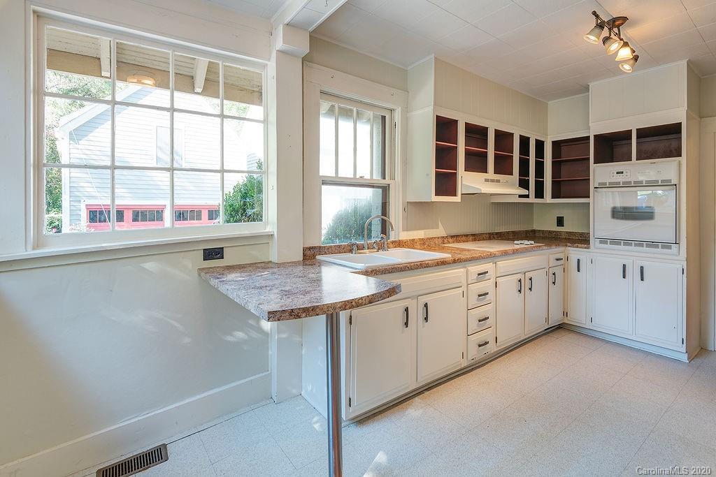 72 Magnolia Avenue Asheville NC 28801