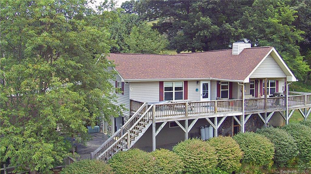 138 Fawn Way Clyde NC 28721