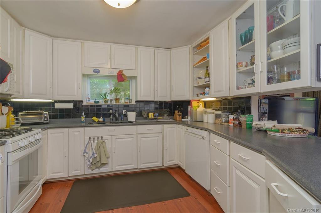 28 Forest Road Asheville NC 28803