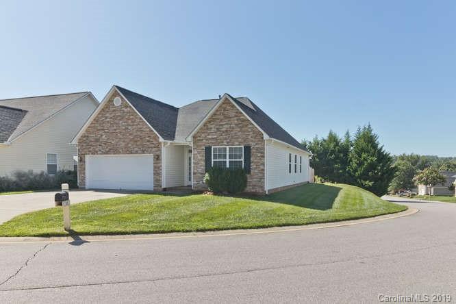 25 Summer Meadow Road Arden NC 28704