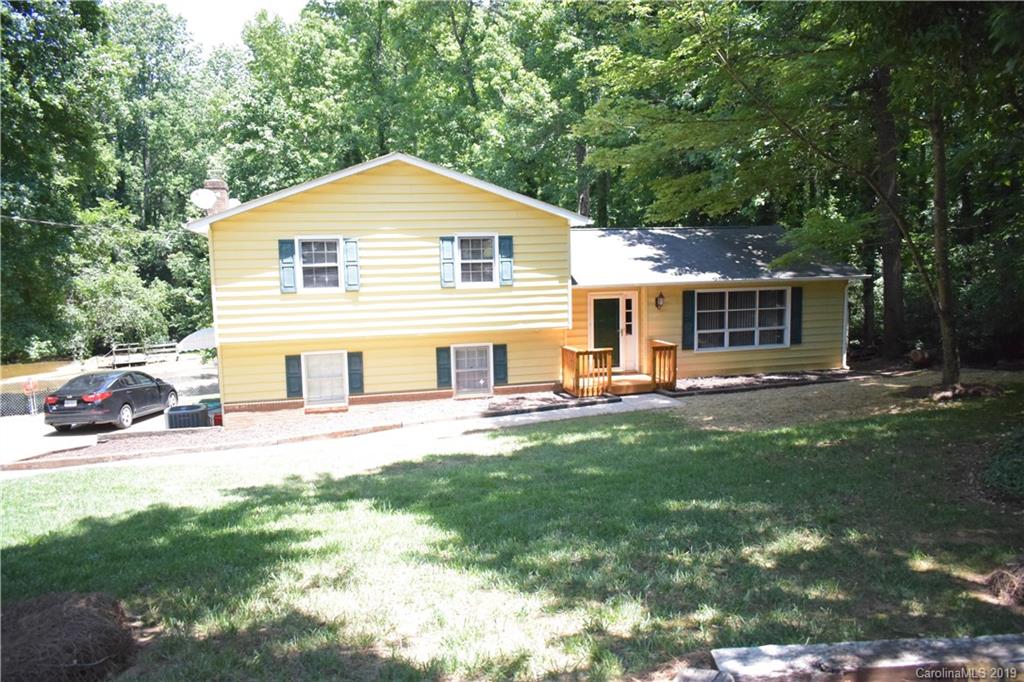 7114 Preston Court Charlotte NC 28215