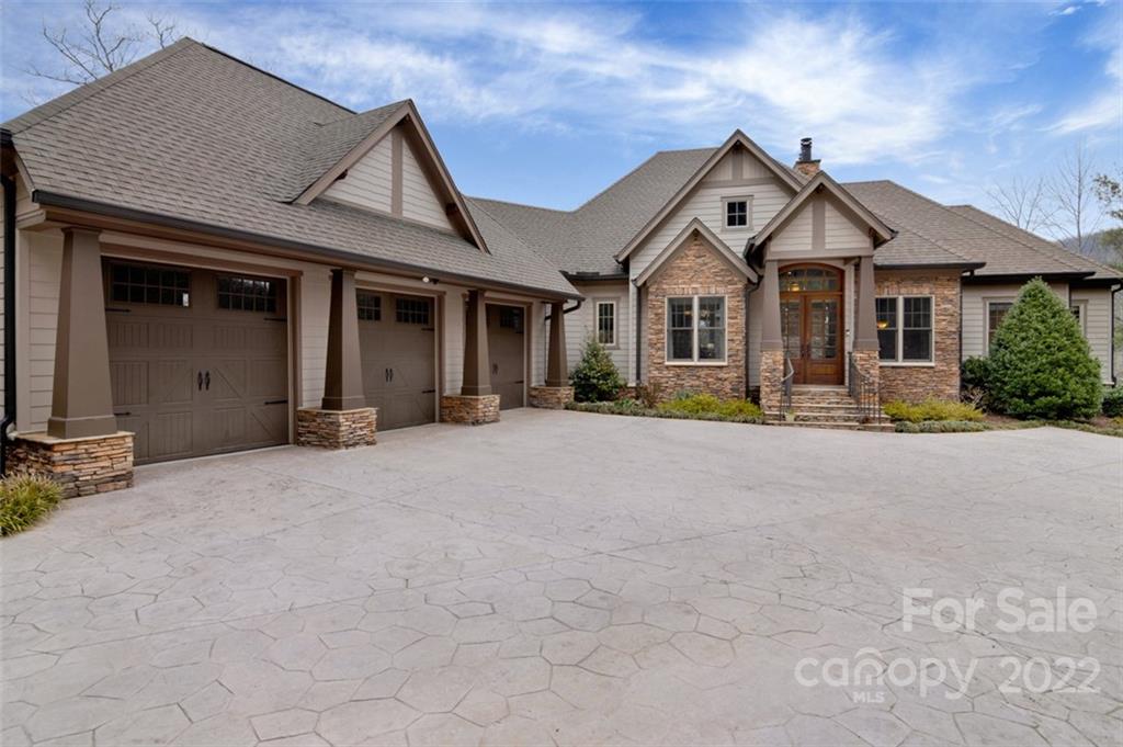 101 Spruce Lane Zirconia NC 28790