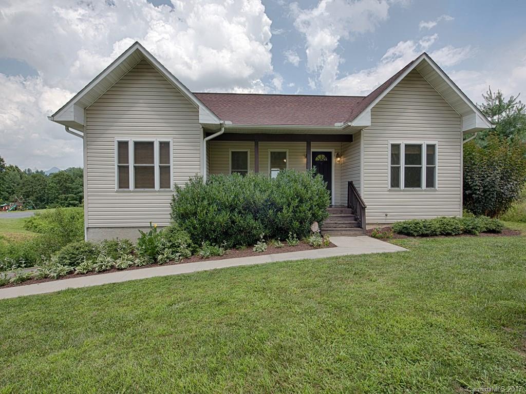 284 Barefoot Ridge Clyde NC 28721