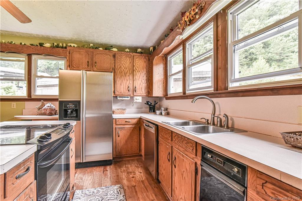 46 Mashburn Branch Road Old Fort NC 28762